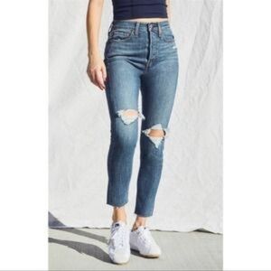 Levi’s Wedgie Skinny Medium Wash High Rise Button Fly Tough Love Blue Jeans 26